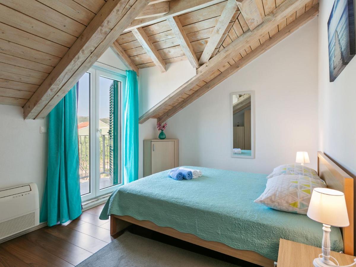 Chic Holiday Home In Marina With Private Swimming Pool Exterior foto