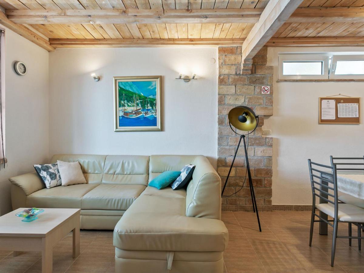 Chic Holiday Home In Marina With Private Swimming Pool Exterior foto
